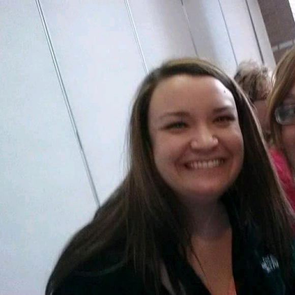 Meet your Posher, Michelle - Picture 1 of 1